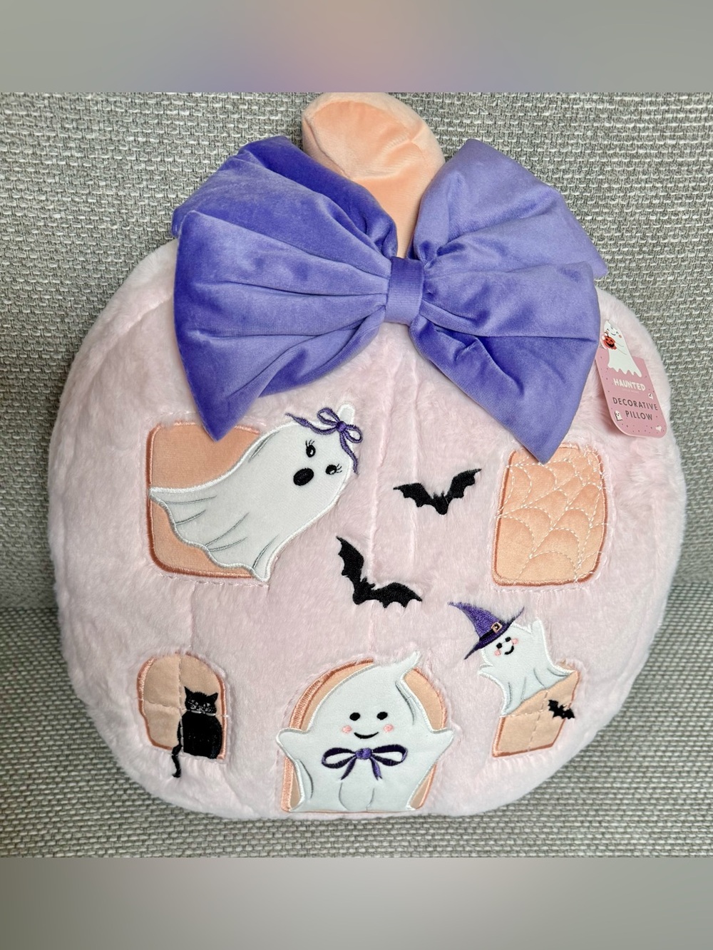 Halloween 🎃 🦇 👻 Pink Plush Pumpkin Pillow Embroidered w/ Ghosts, Bats, Black Cat